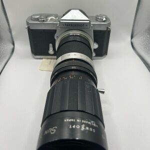 Nikkormat Nikon FS 7405136 w/ Sun Zoom 210mm Lens